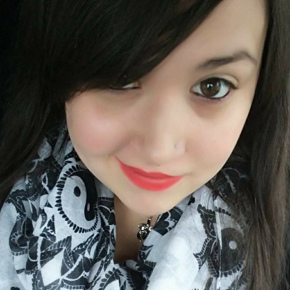 Meee (Meet there posher?) - Picture 1 of 3